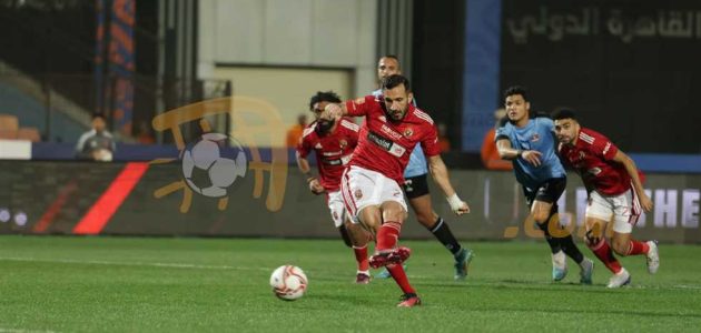 معلول يتخطى أجاي ويصبح ثالث أكثر هدافي الأهلي الأجانب في الدوري